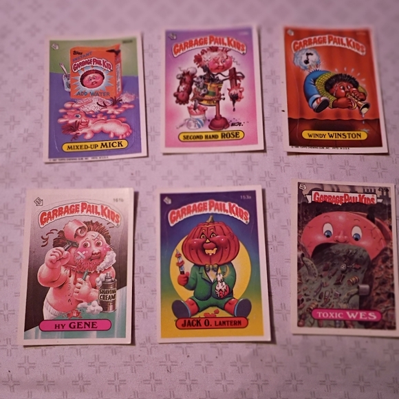 Trading Cards Set